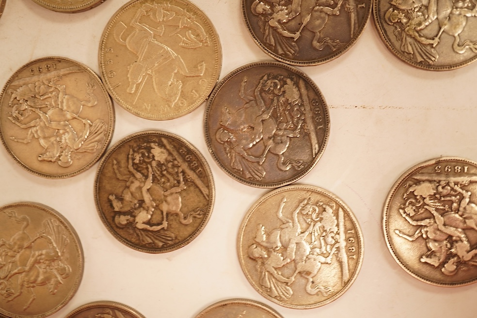British silver coins, Victoria to George VI, eighteen crowns;, two 1889, 1890, 1891, 1892, two 1893, 1894 to 1895, 1896, 1897, 1898, four 1935 and 1937, ranging from fine to about EF